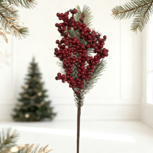 Red fruit pine branch cutting